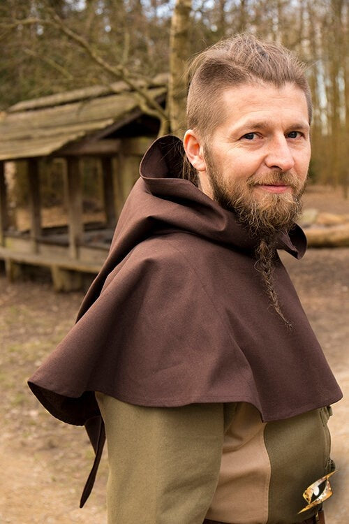 Middeleeuwse kaproen Walt, bruin