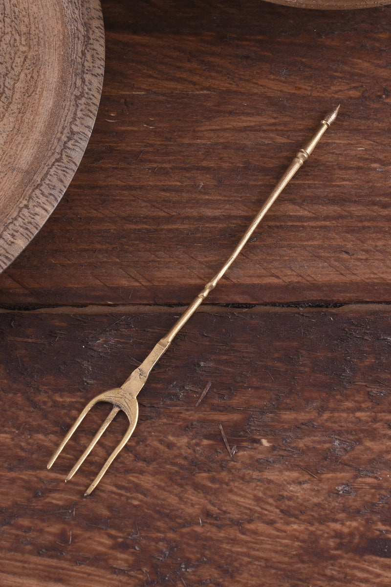 Laat-Romeinse vork fuscinula, messing