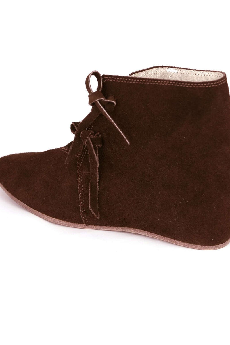 Punters Karl, middeleeuws, bruin