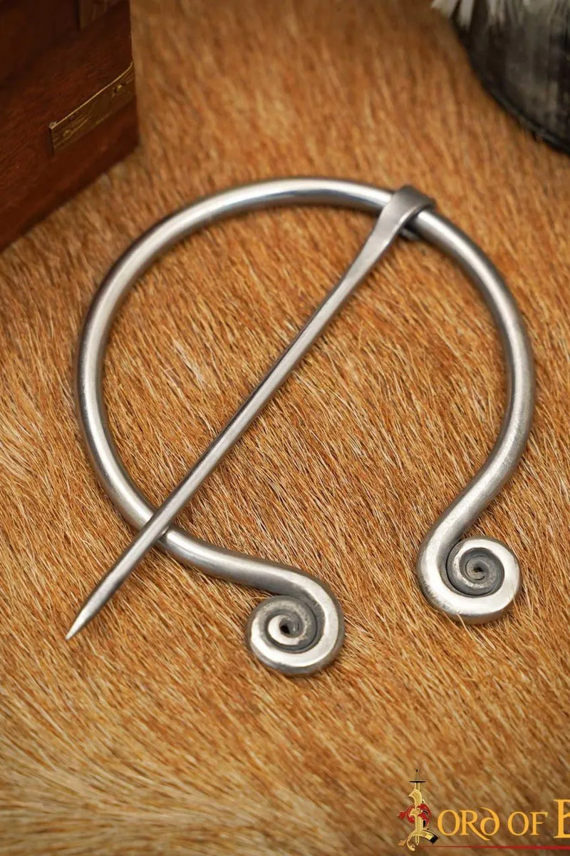 Hoefijzer fibula, koolstofstaal