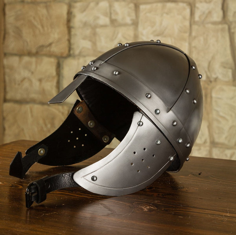 Germaanse spangenhelm Henning, 1-1.2 mm