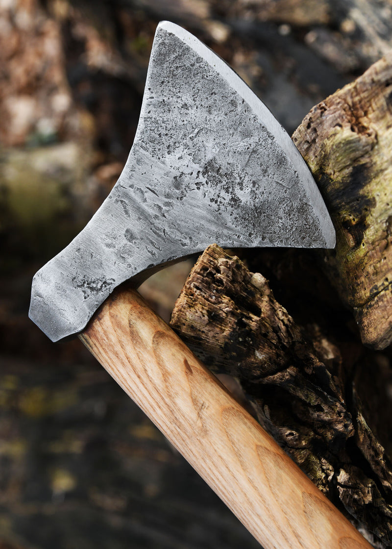 Vikingbijl, handgesmeed staal, type M, semi-scherp
