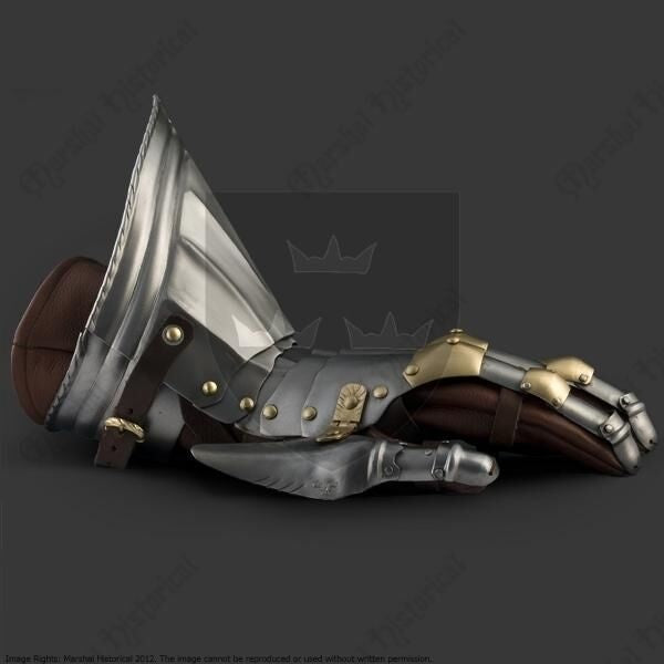 Luxe Gotische pantserhandschoenen, 1450-1500, messing, 1.2 mm