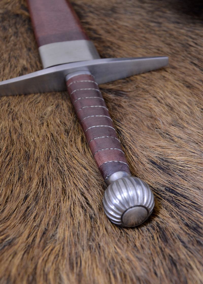 Anderhalfhander Oakeshott type XIIIa, bot (battle-ready)