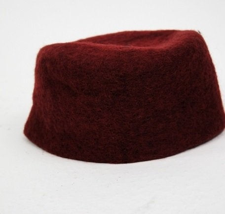 Calotte Dürer du 15ème siècle, rouge, feutre de laine 