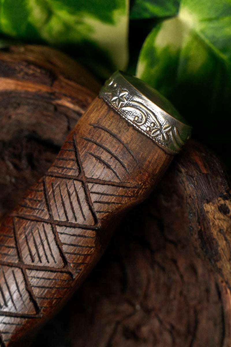 Sgian dubh, semi-tranchant 