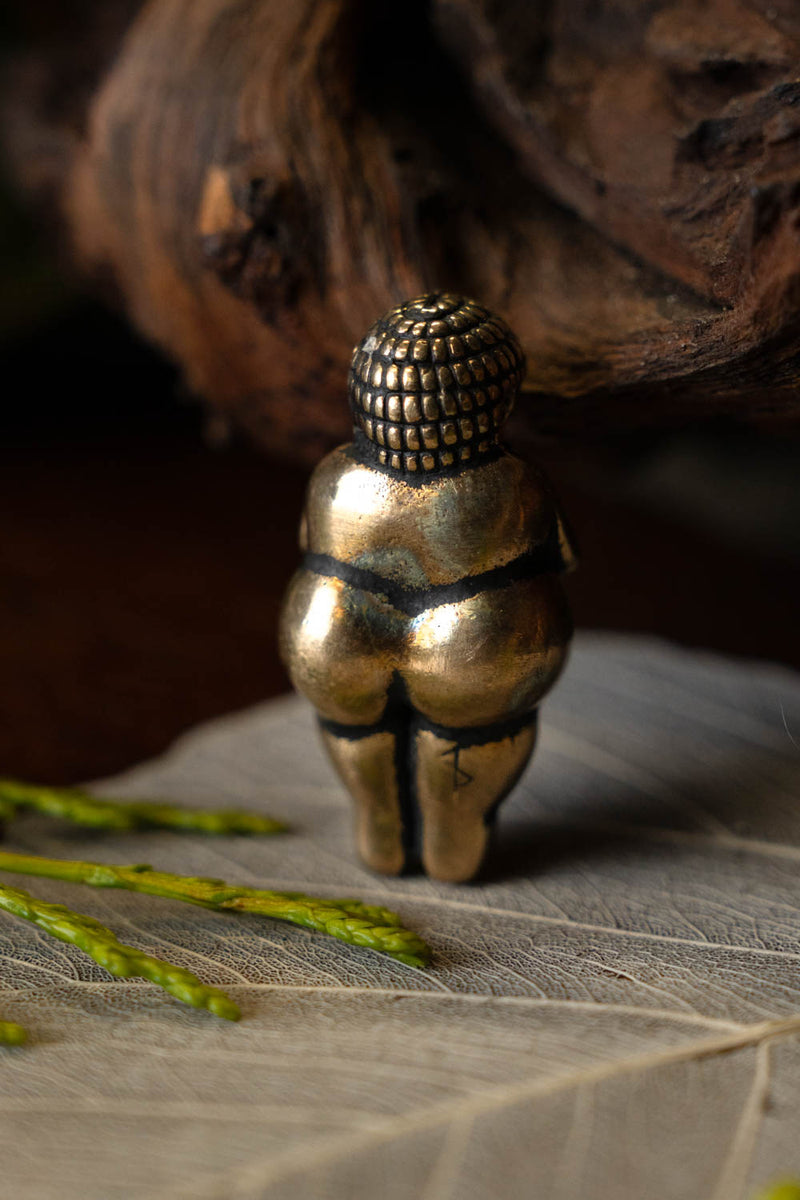 Amulet moedergodin Willendorf, brons