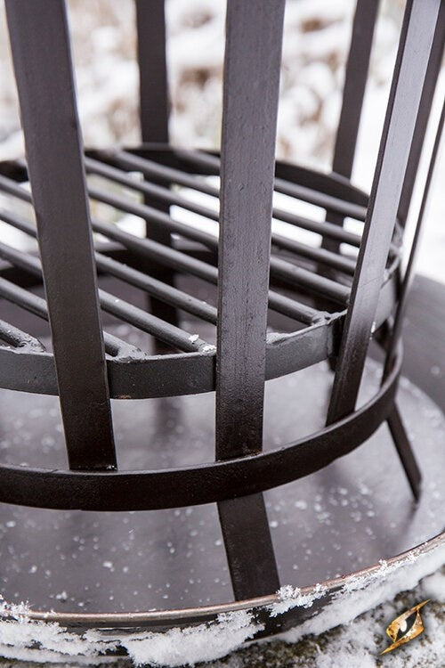 Eldkorg med metallplatta 