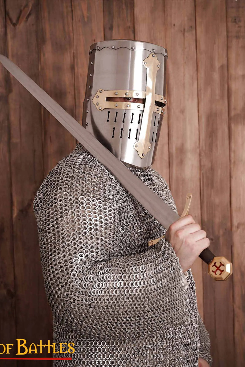 Vroeg 13e eeuwse kruisvaardershelm, 1.6 mm