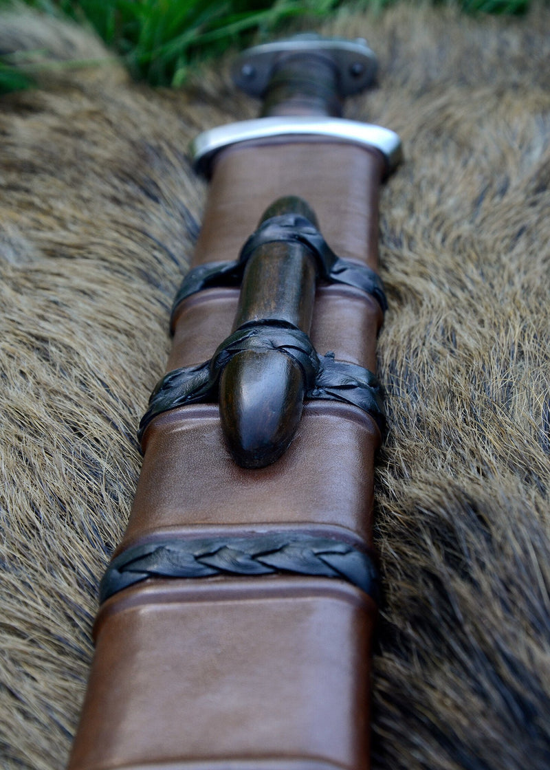10e eeuws Vikingzwaard, bot (battle-ready)
