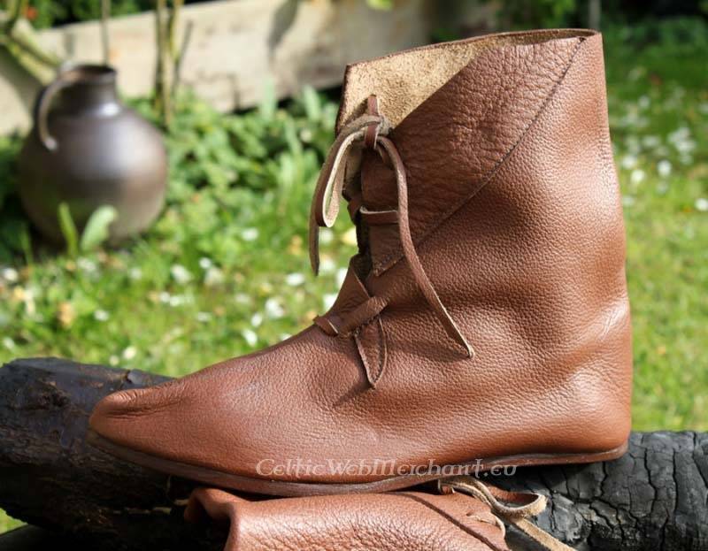 Vikinglaarzen Oseberg, bruin