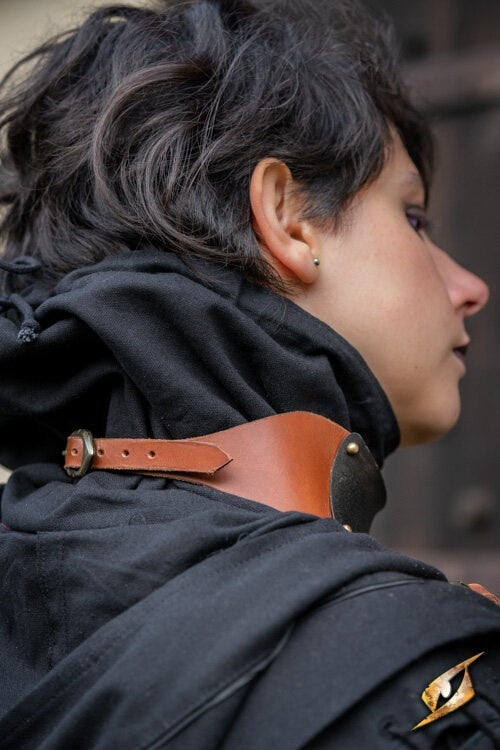 Renegade women's armor, gorget, 1 mm