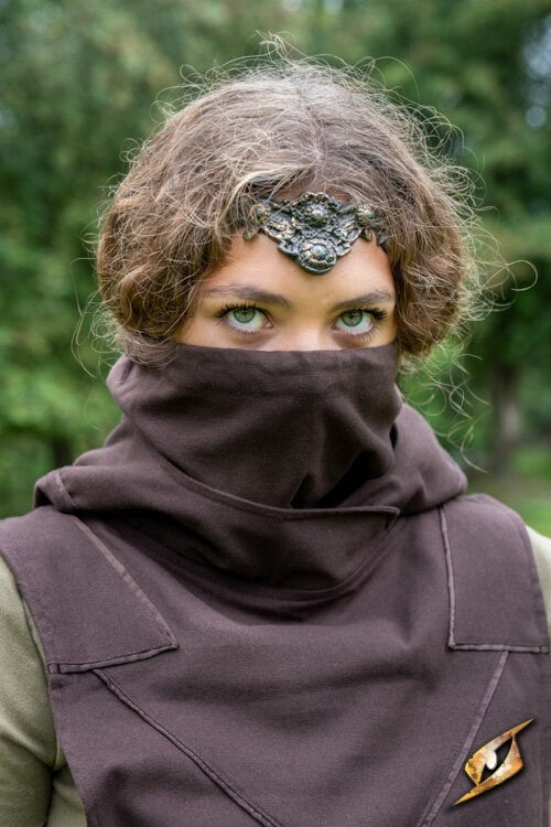 Rogue overjurk, bruin