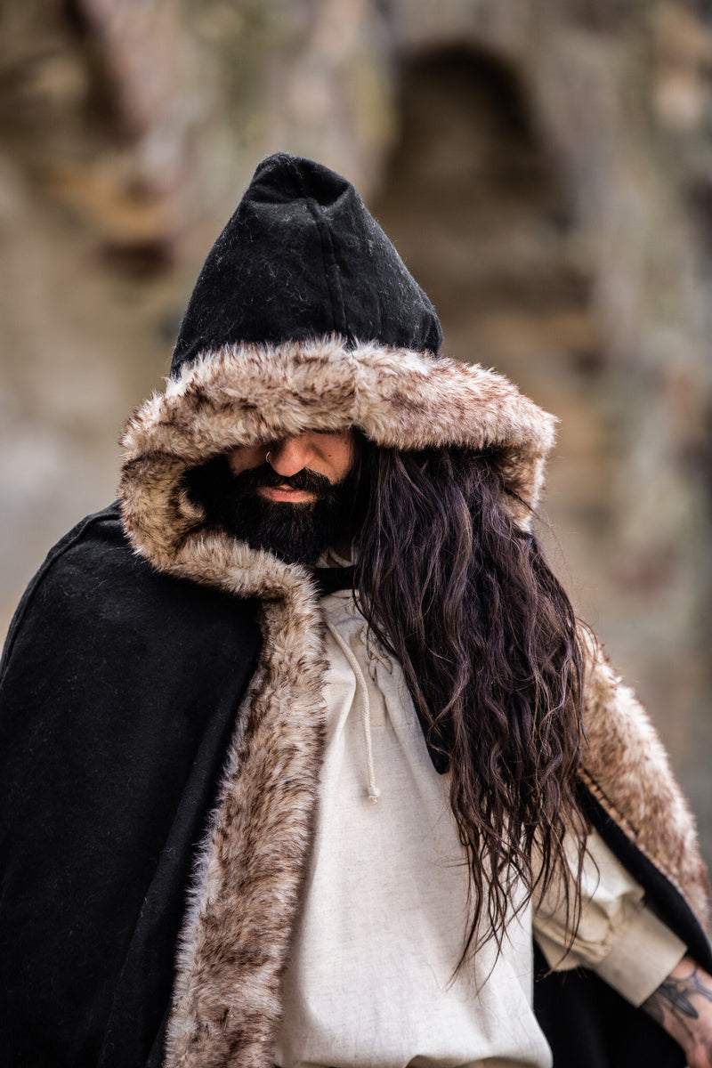 Vikingmantel Fjell, zwart, wolmix