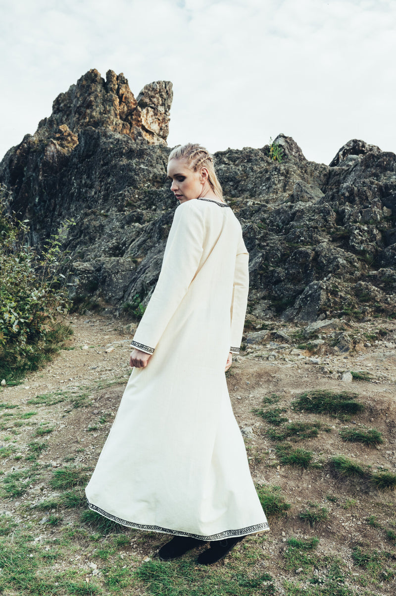 Vroegmiddeleeuwse jurk Aelswith, naturel