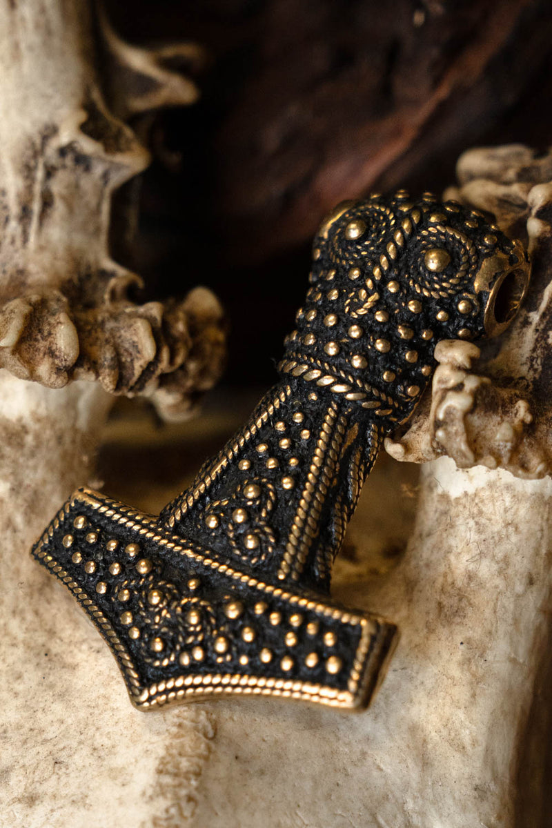 Thorshamer van Oland, brons