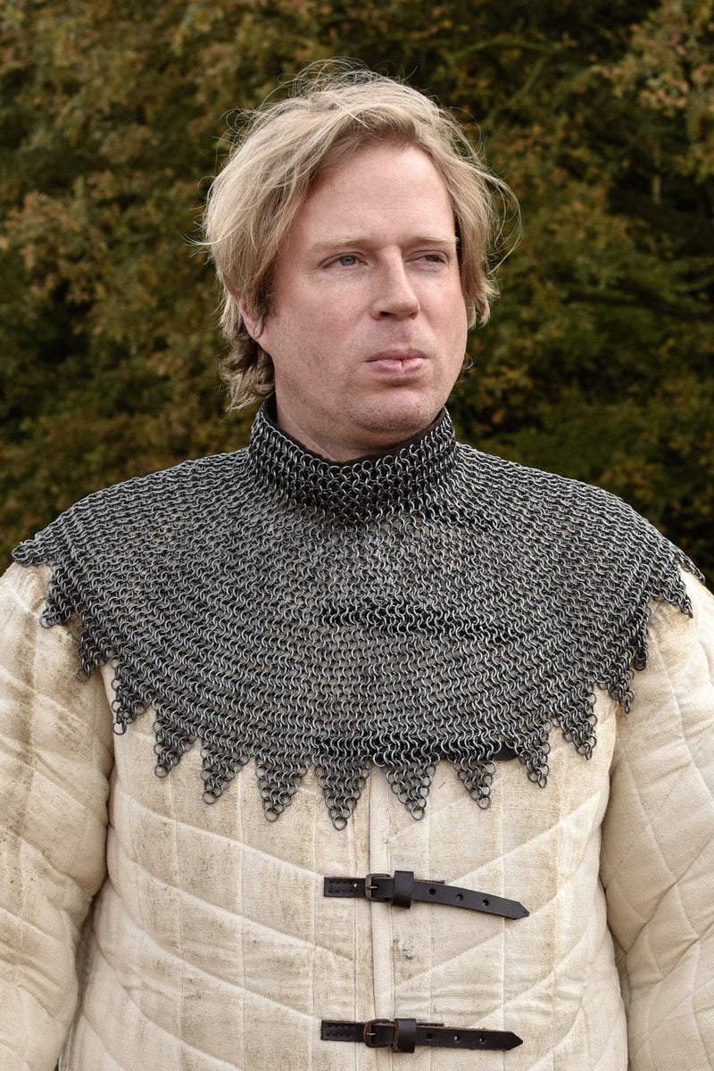 Bishop's Mantle, butted rings, M, 8 mm