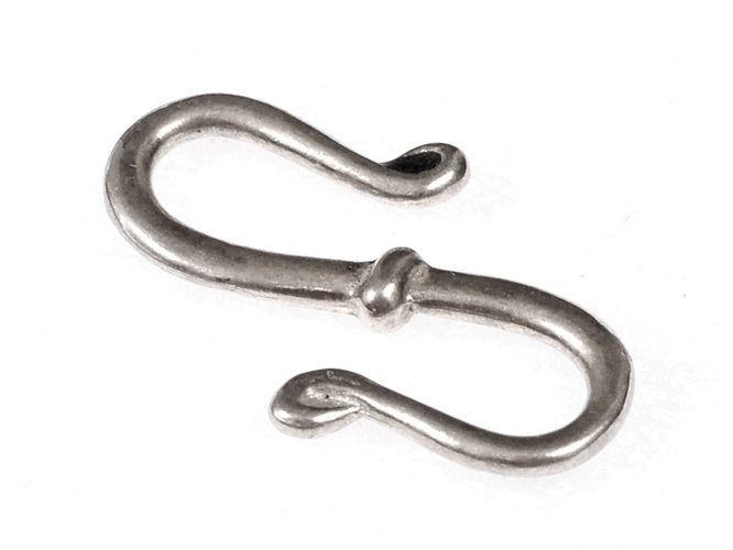 Sieraadhaakje 2,5x1.2 cm, verzilverd brons