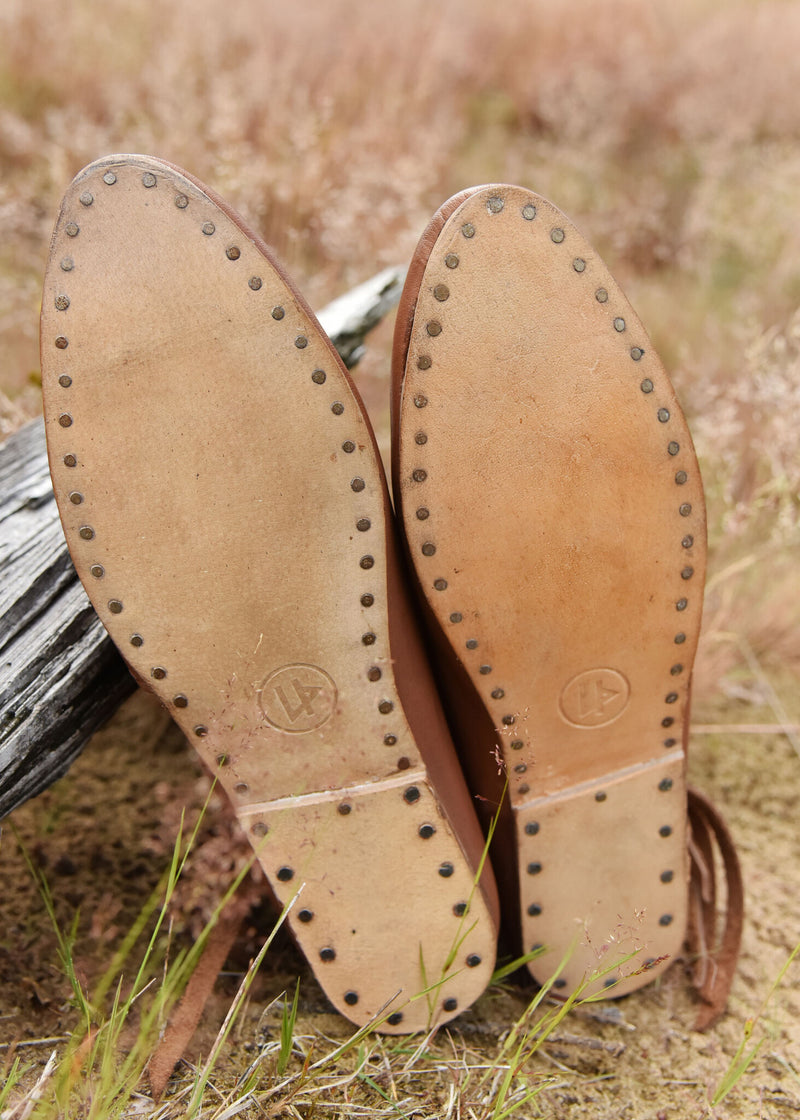 Viking schoenen Jorvik met nagels, lichtbruin