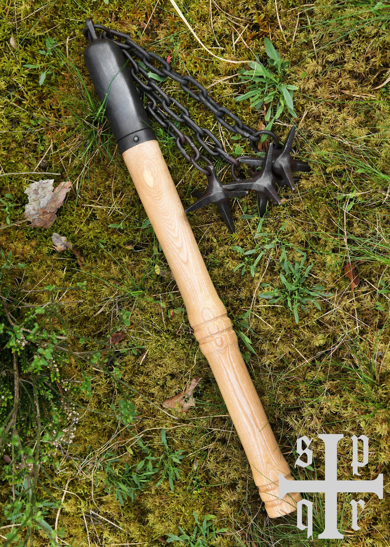 Middeleeuwse strijdvlegel met drie sterren