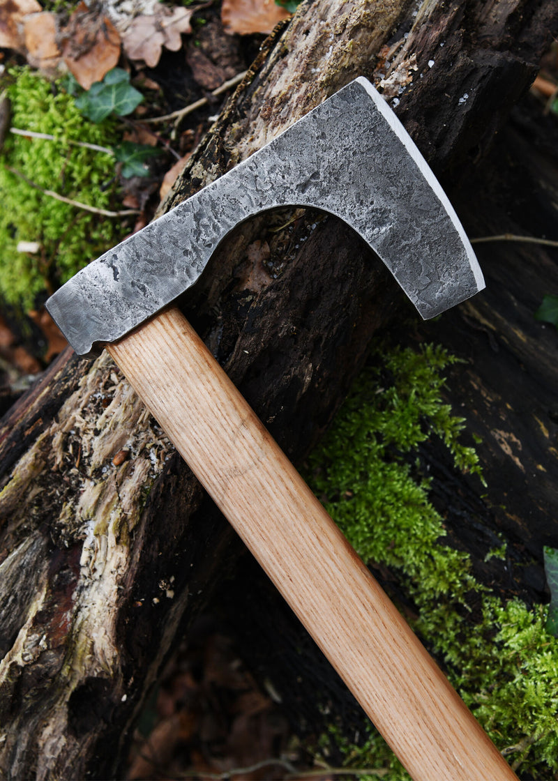 Vikingbijl, skeggox, type C, semi-scherp