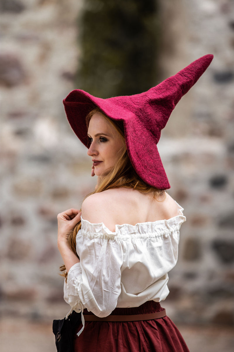 Heksehat, rød, uldfilt 