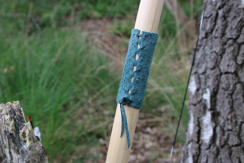 Marksman bow re-enactment / LARP, 58" (147 cm) light brown, 25 lbs