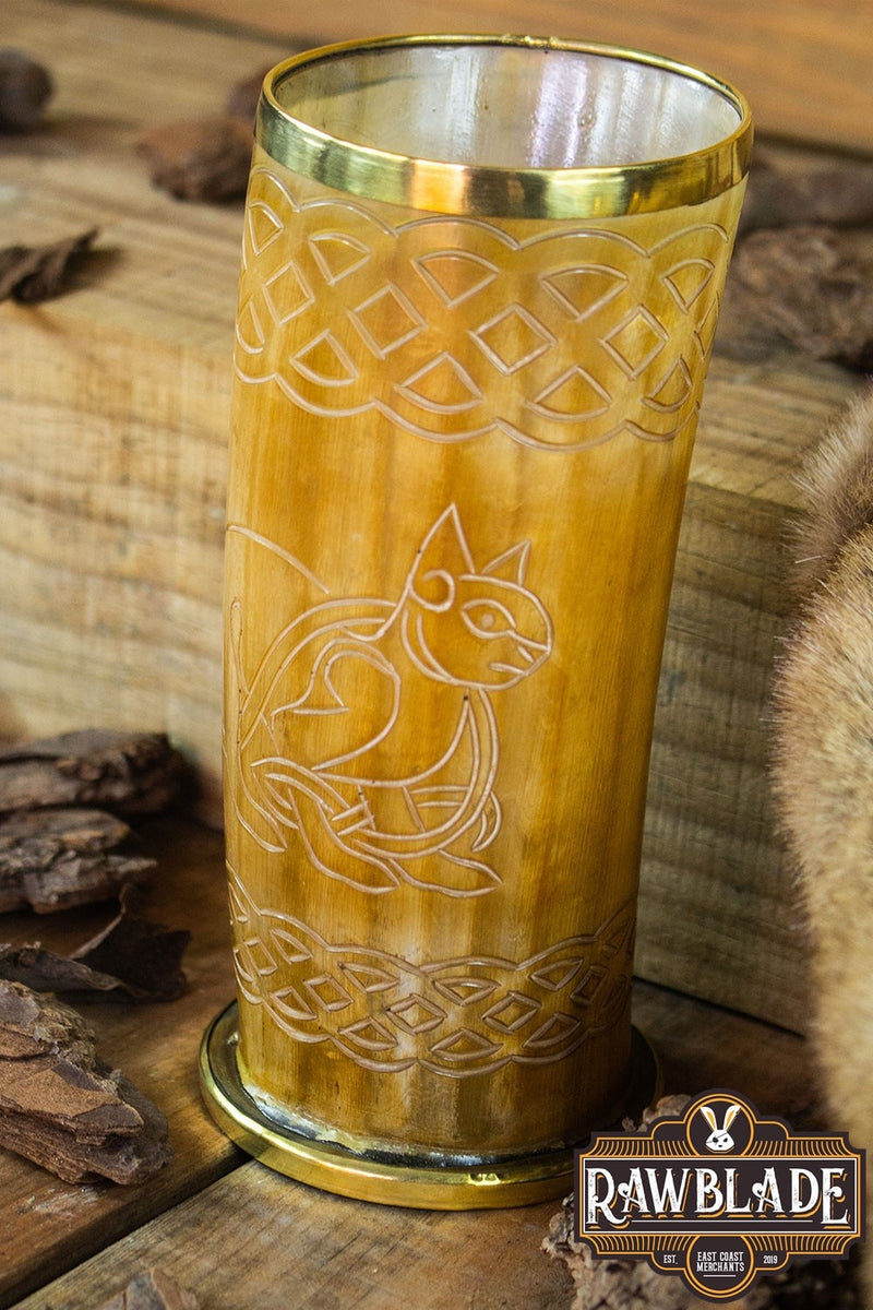 Hoorn mok Keltische kat, 300-500 ml