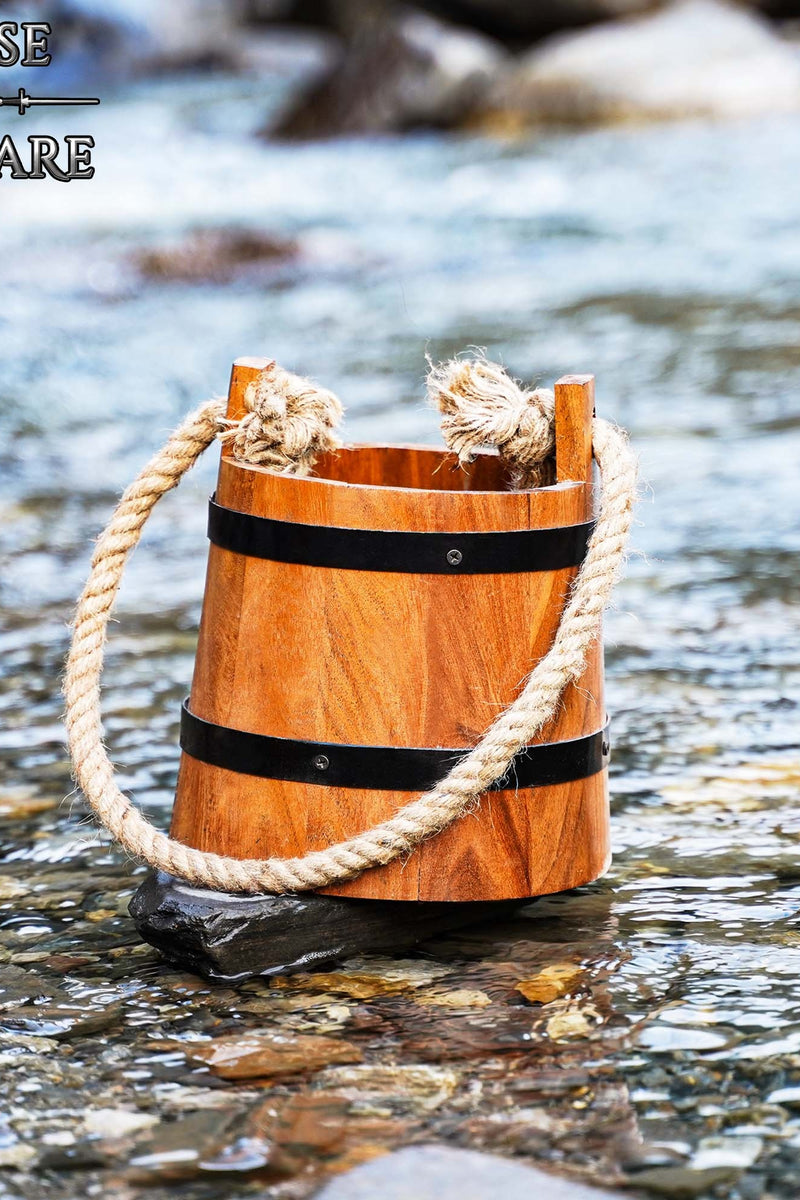 Middeleeuwse houten emmer