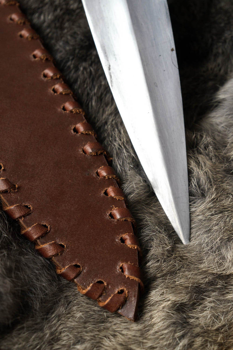 Keltisch anthropomorfisch dolk, semi-scherp