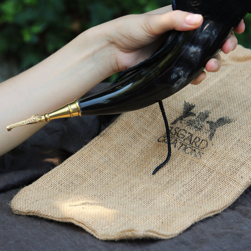 Drinkhoorn Odin met leren houder, 300-500 ml