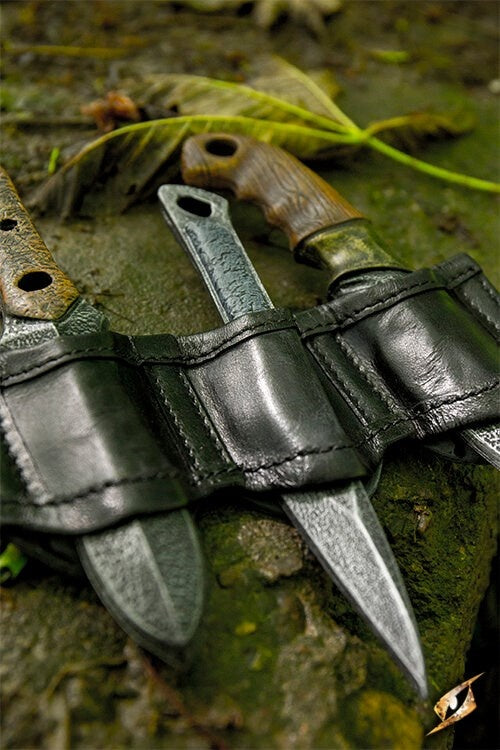 Holder for LARP throwing knives black, incl. 3 knives