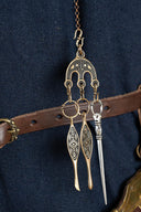 Sieraadhaakje puntig, 2x1 cm, brons