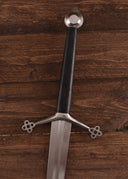 Claymore MacKenzie, semi-scherp