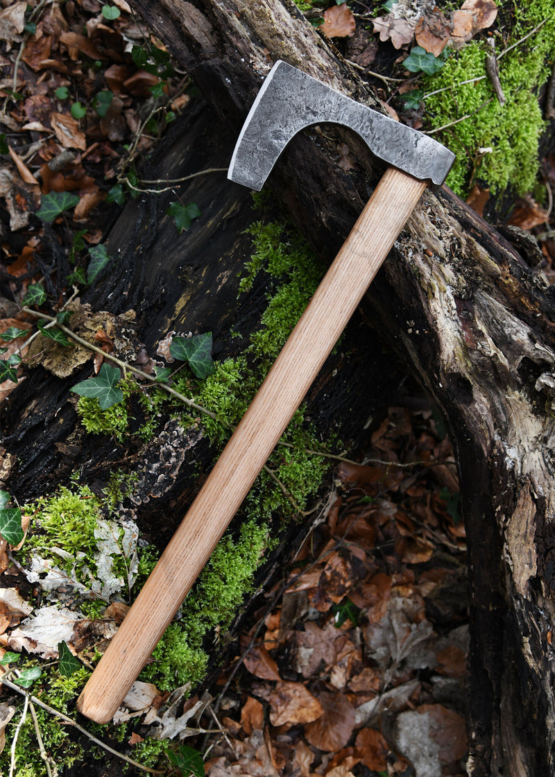 Vikingbijl, skeggox, type C, semi-scherp