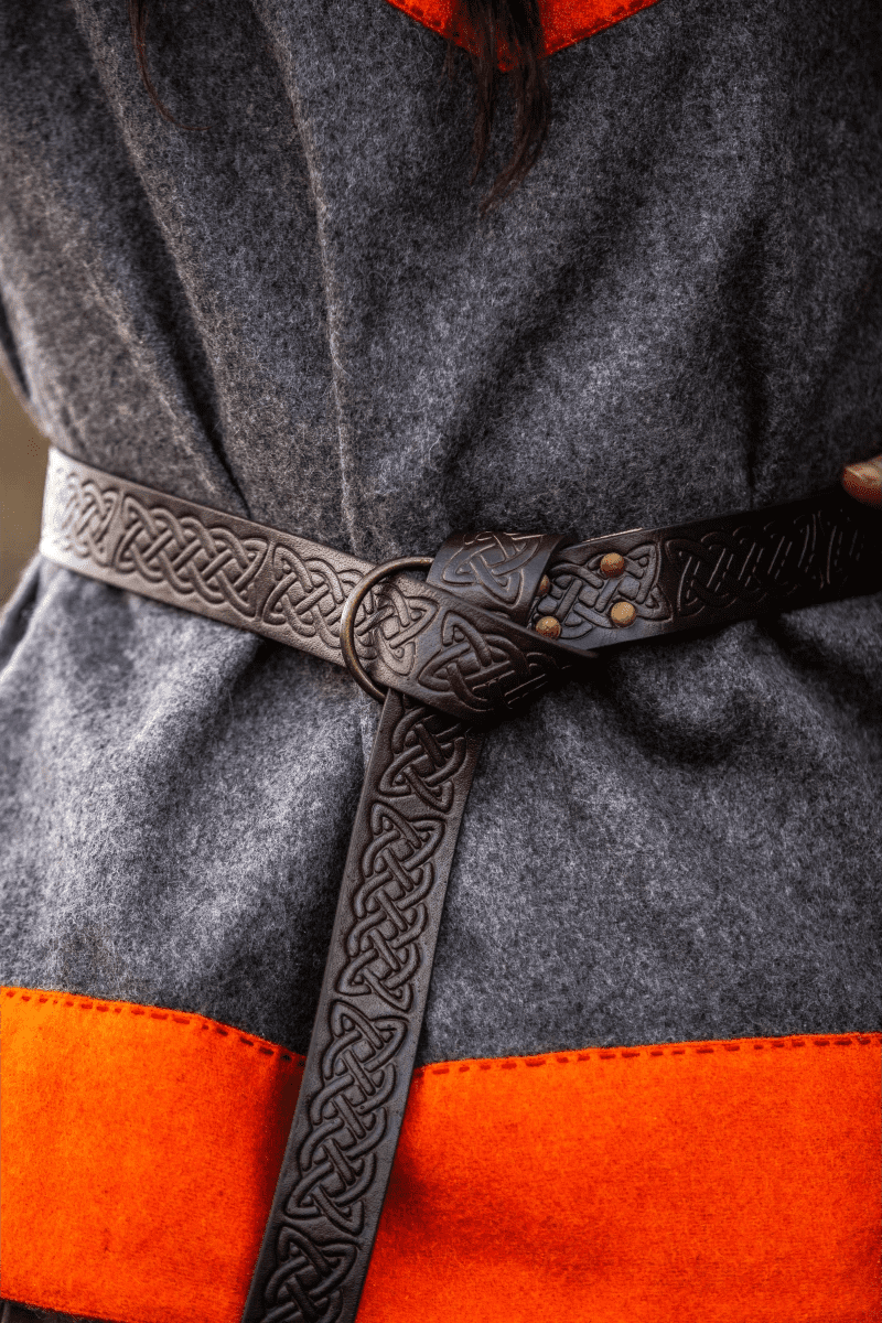 Keltische riem met ringsluiting,zwart