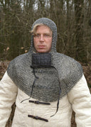 Maliën coif met vierkanten ventail, ronde ringen - ronde klinknagels, 8 mm