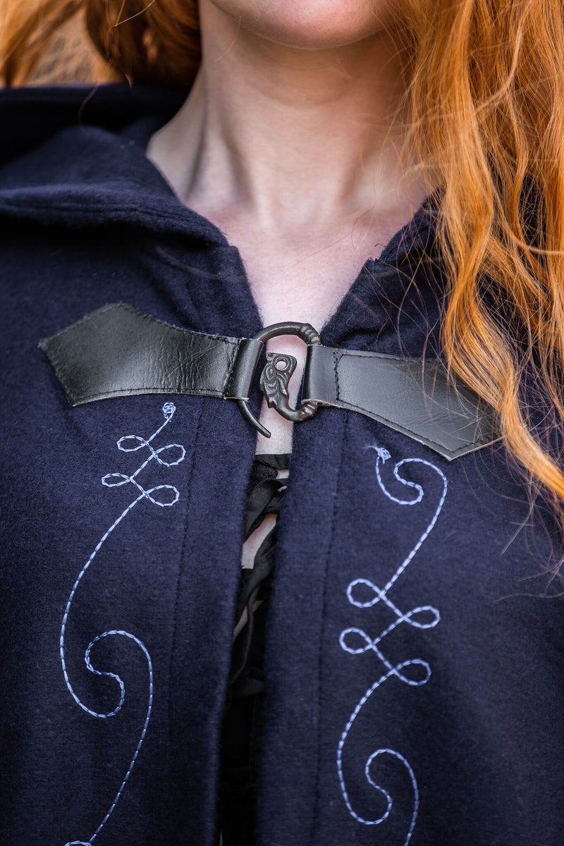 Embroidered cloak Damia with clasp, wool blend, blue