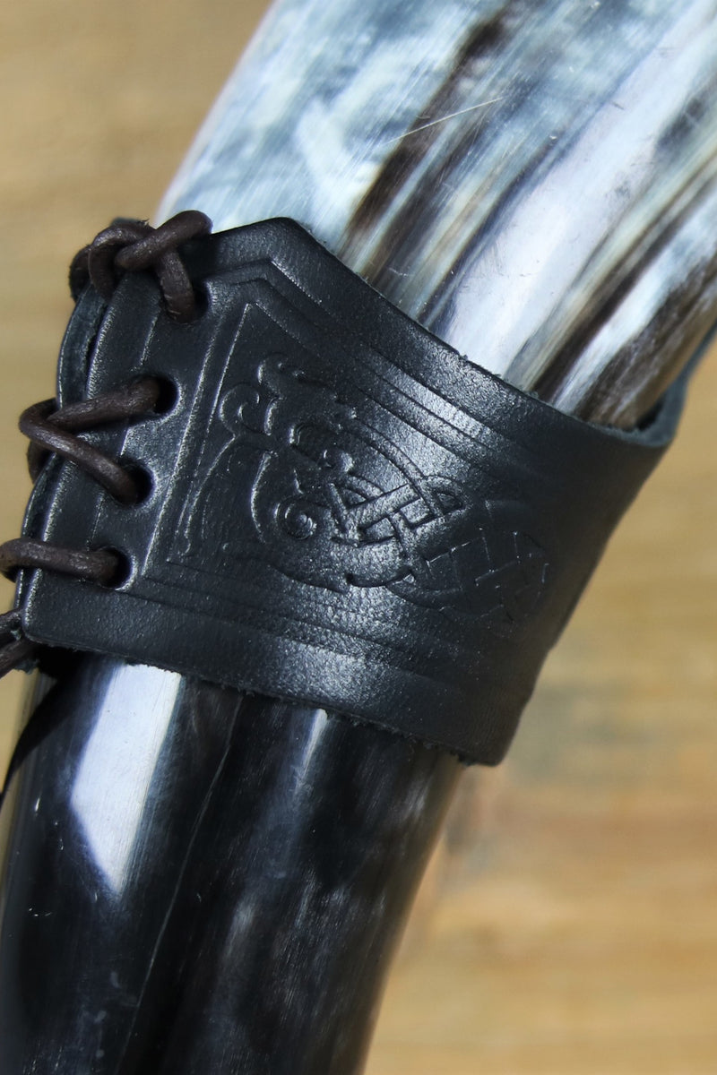 Drinkhoorn houder Castagir zwart