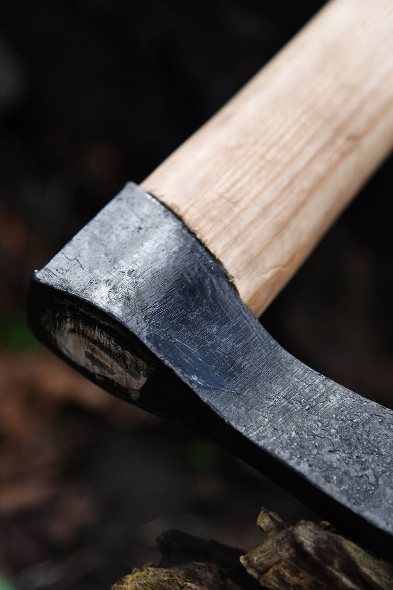 Grote Fransiska werpbijl, semi-scherp