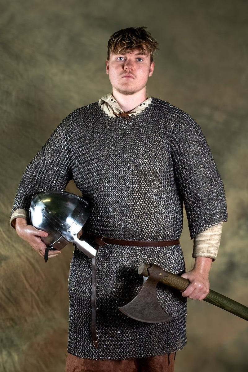 Hauberk, ronde ringen, ronde klinknagels 9 mm