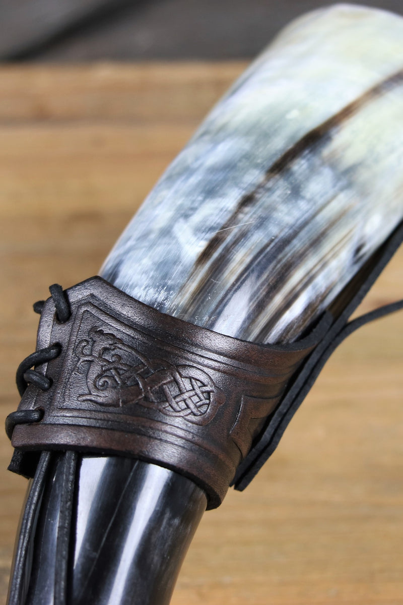 Drinkhoorn houder Castagir bruin