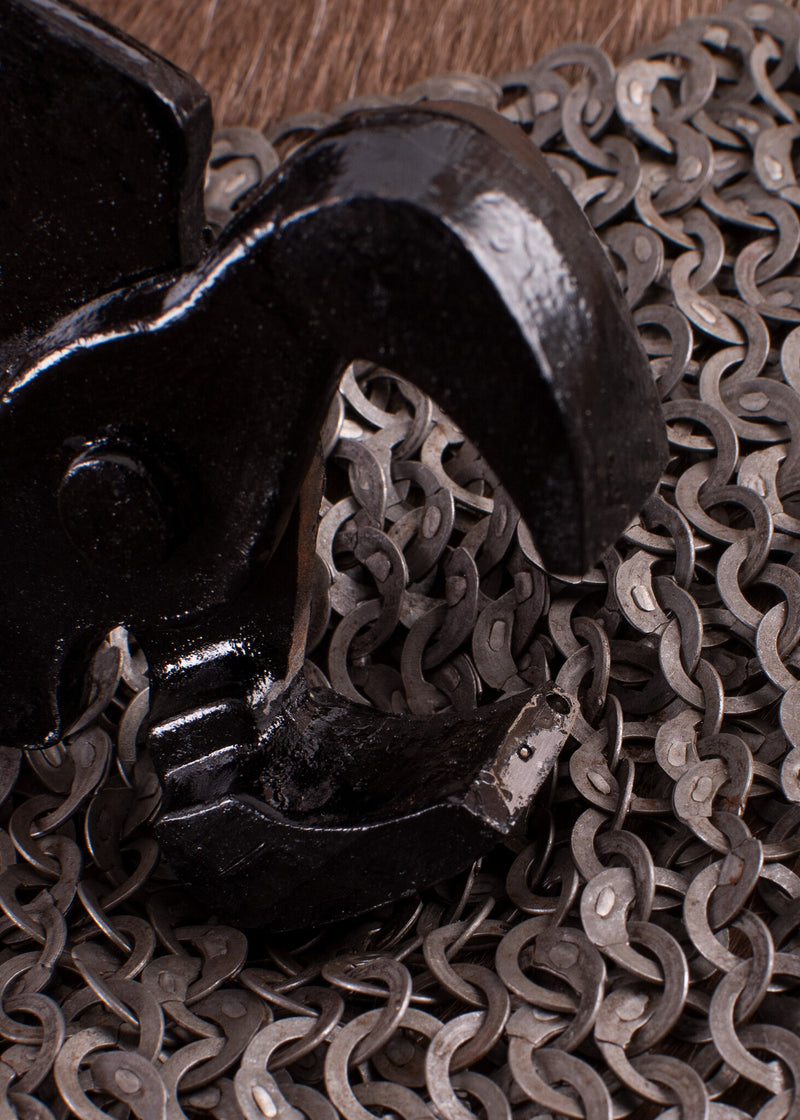 Maliëntang voor wigvormige klinknagels