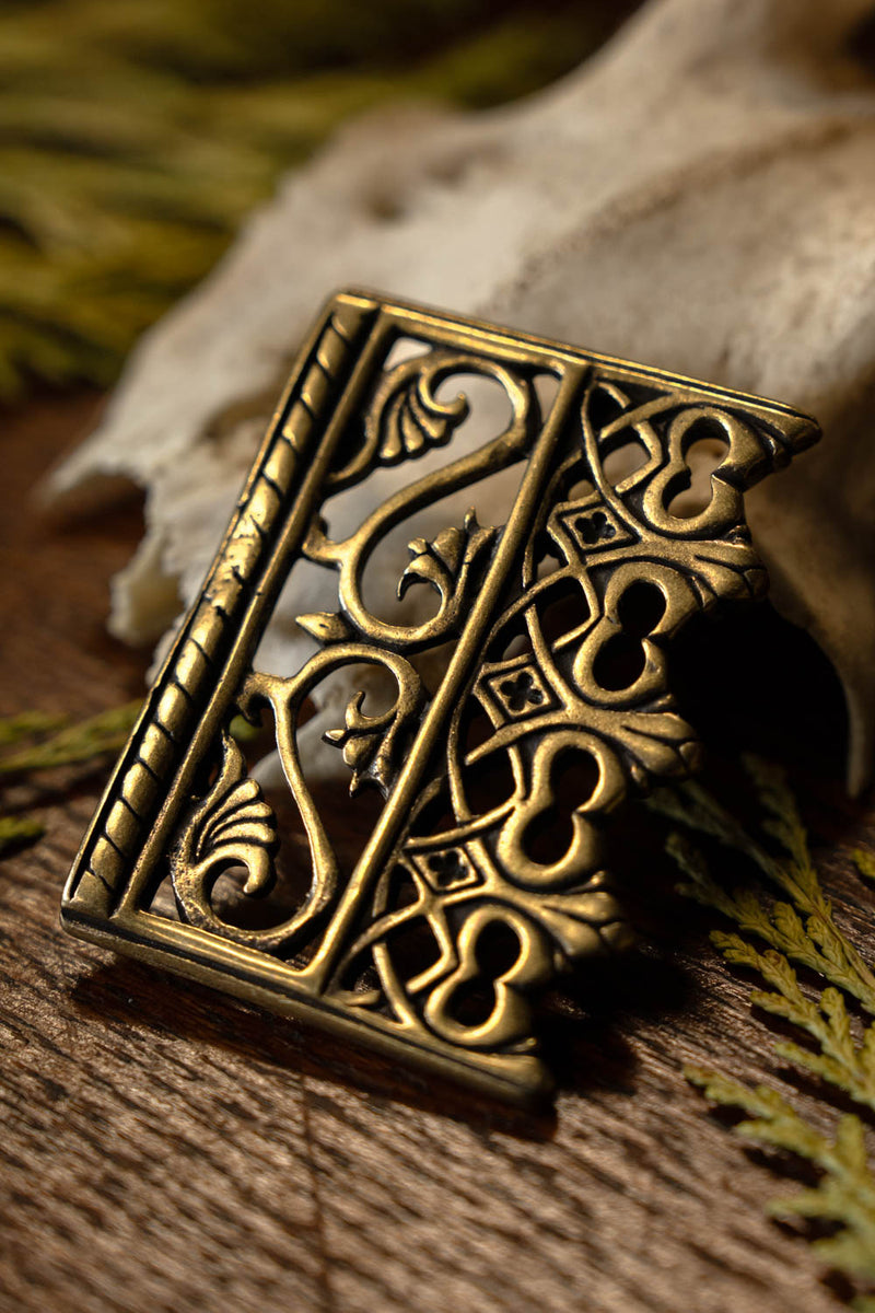 Belt end Rogier van der Weyden, bronze