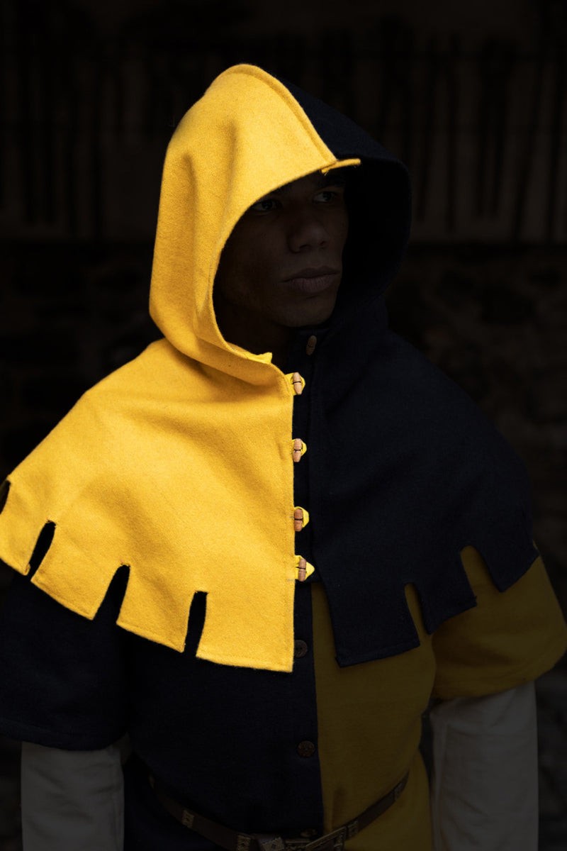 Chaperon Dangereuse, à droite, jaune, mélange de laine 