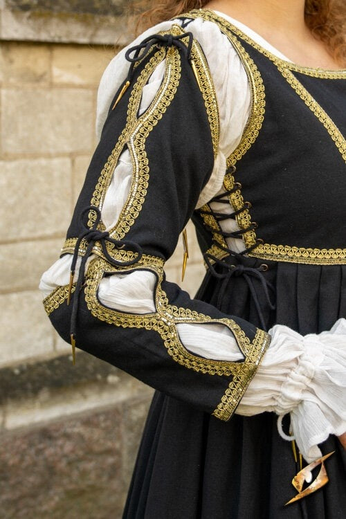 Italiensk gamurra, slutningen af det 15. århundrede, sort 