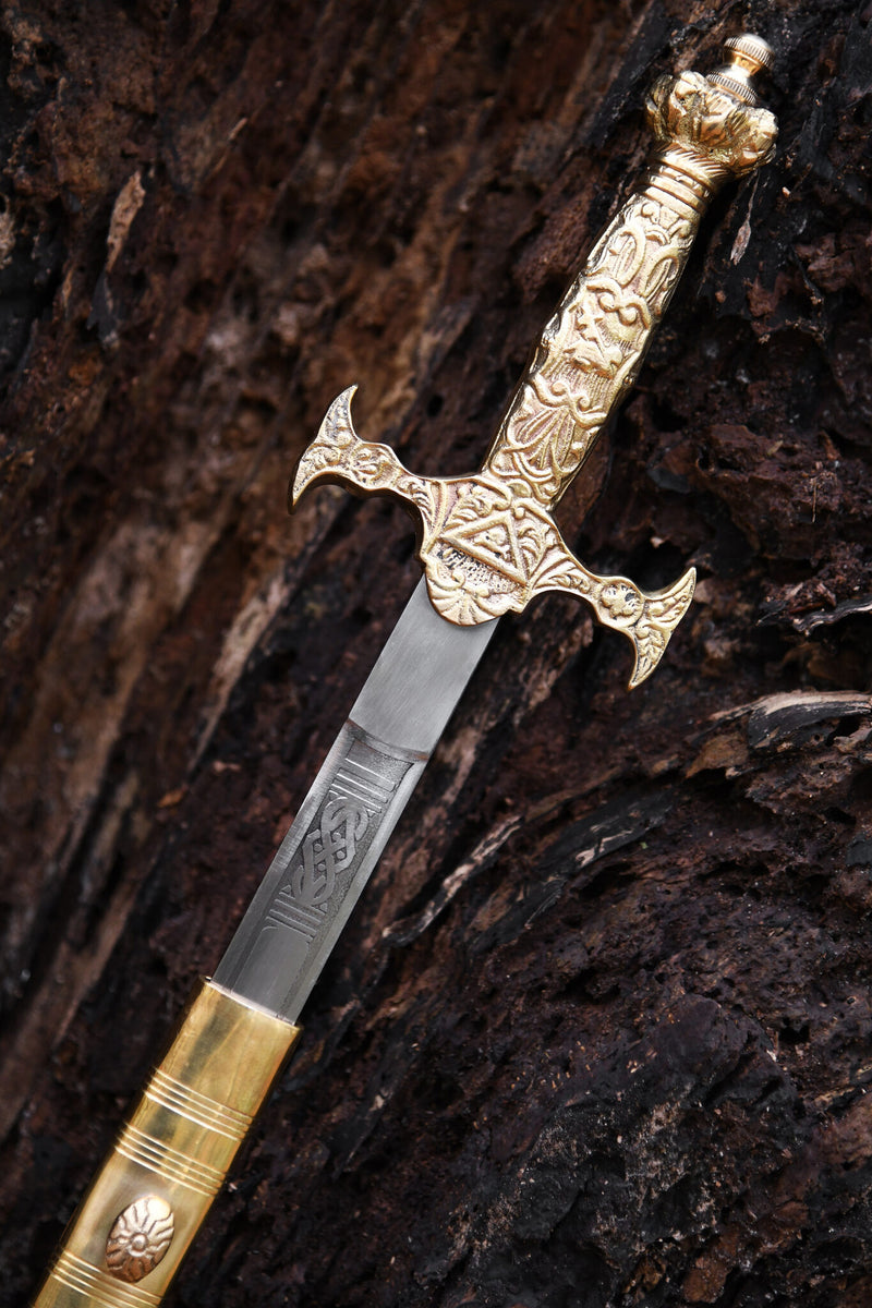 Ceremoniezwaard, goud, semi-scherp