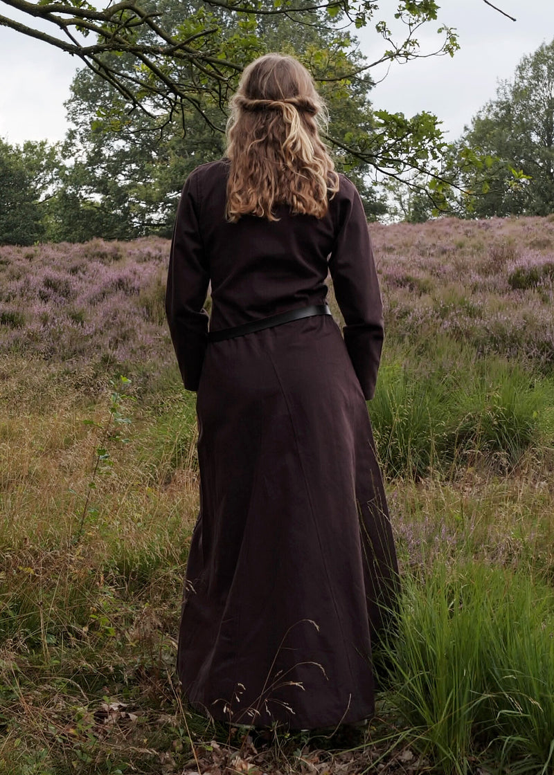 Cotehardie Christina, brun 