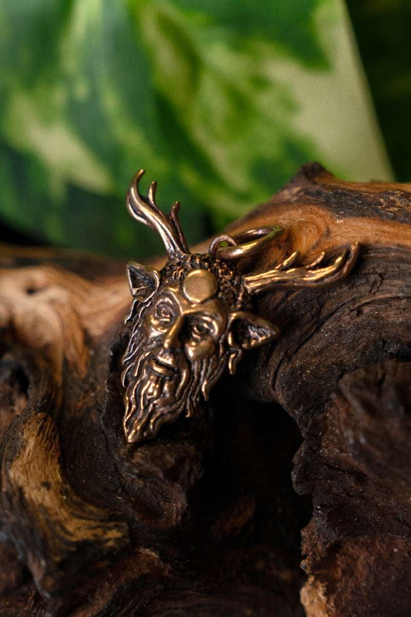 Pendant Cernunnos god of the forest, bronze