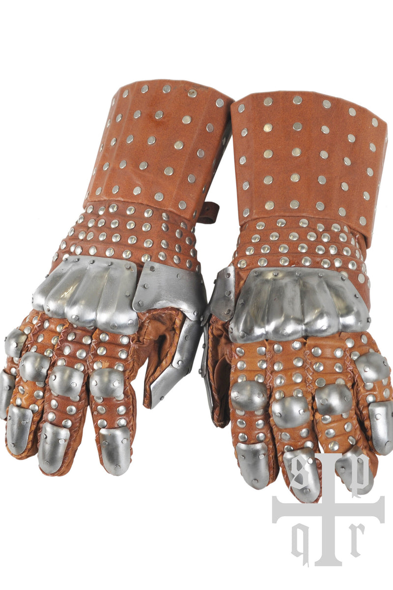 Pantserhandschoenen Visby, 14e eeuw, 1 mm